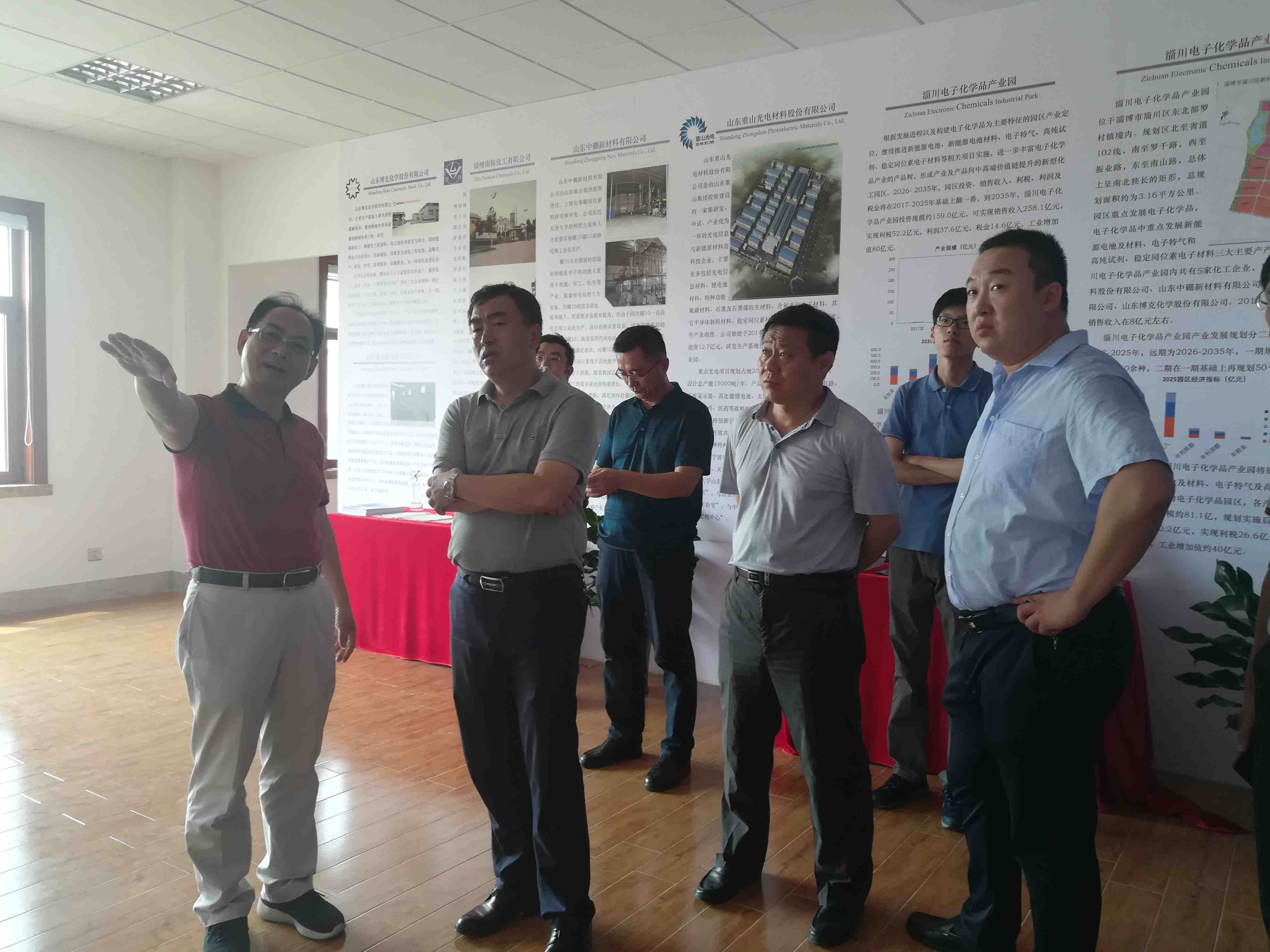 市科技局領(lǐng)導(dǎo)來我司調(diào)研“雙十”項(xiàng)目