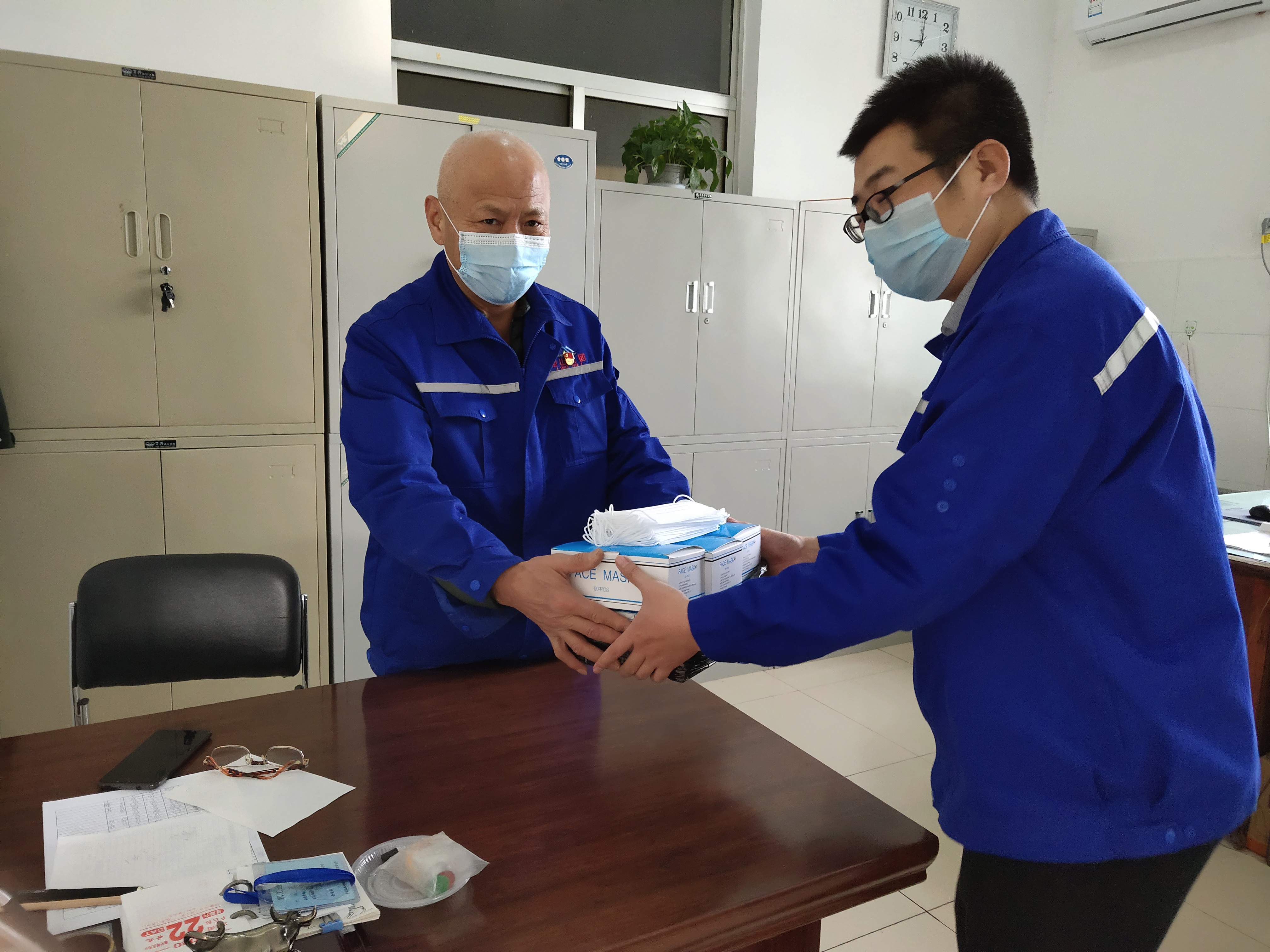 集團向我公司捐助口罩，助力復工復產(chǎn)