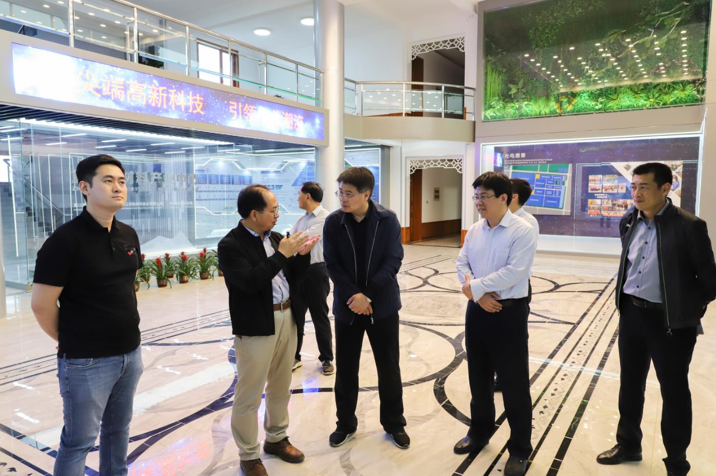 省委政研室“四進”工作組一行領(lǐng)導(dǎo)到我公司調(diào)研考察