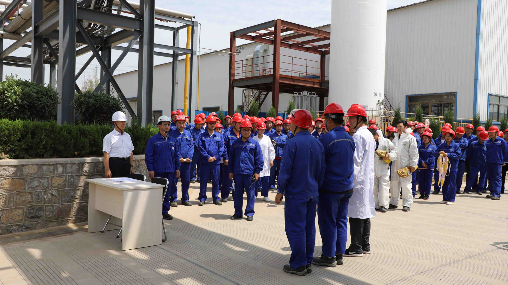 [“安全月”活動(dòng)系列報(bào)道]公司組織開(kāi)展安全生產(chǎn)應(yīng)急預(yù)案演練活動(dòng)54