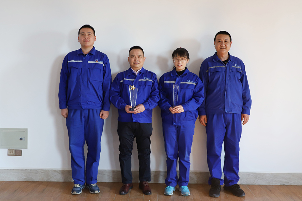 2020知識產權先進集體代表 功能晶體材料項目部