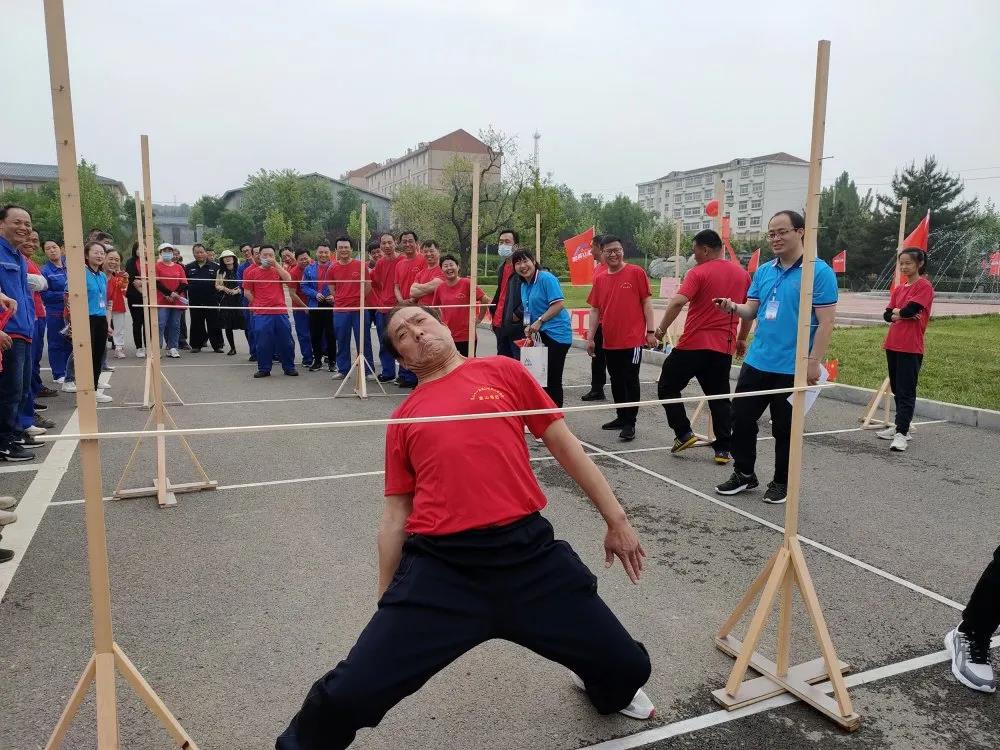 致敬五四精神 傳遞青春力量——集團(tuán)成功舉辦第二十一屆“重山杯”職工運動會13