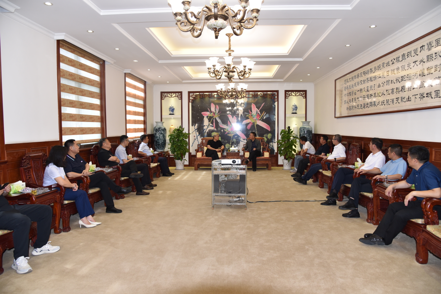 巴林左旗旗委書記任璽到重山考察指導(dǎo)工作