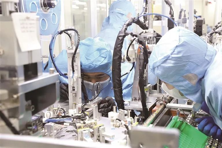 傳統(tǒng)水泥企業(yè)躍入光電新賽道